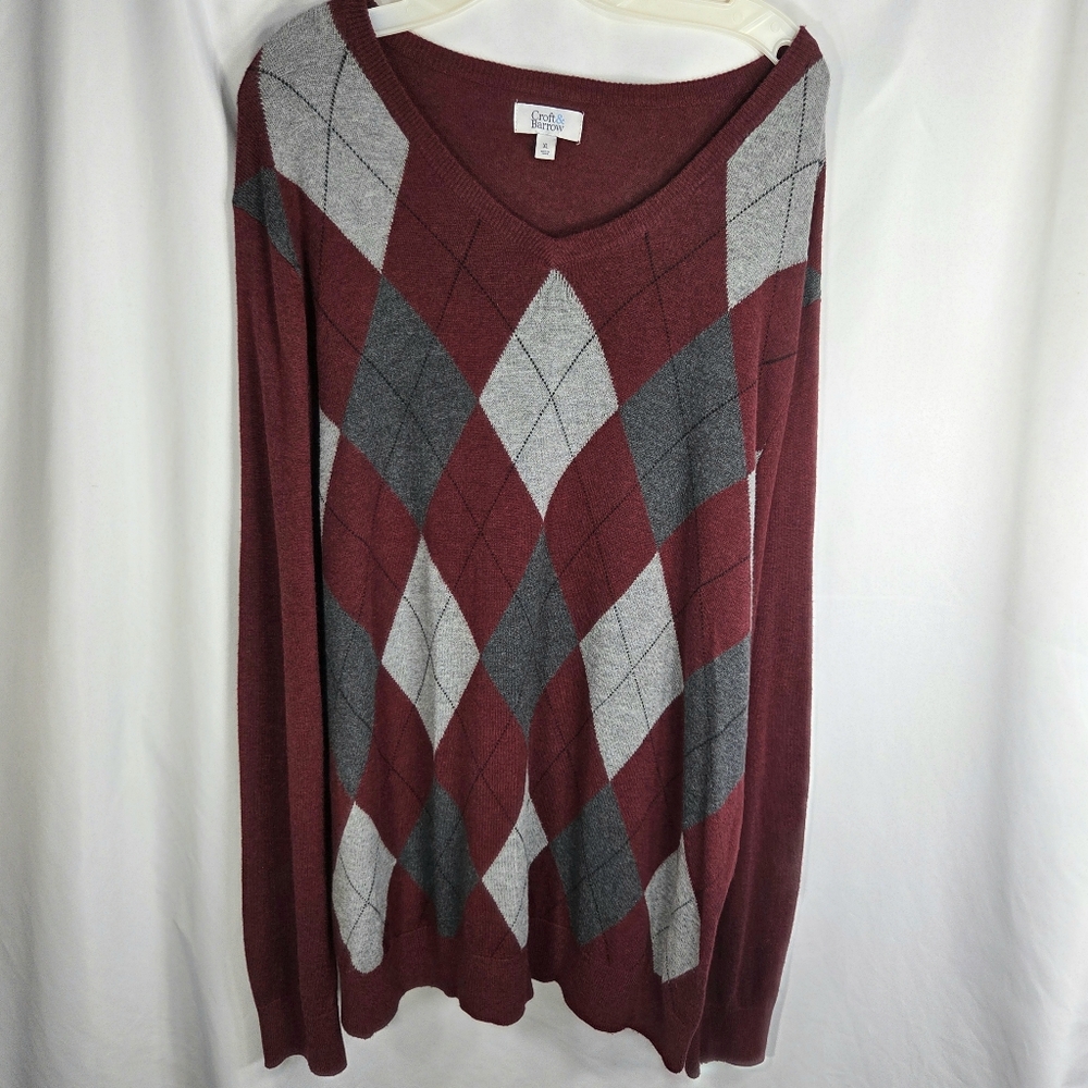 Croft & Barrow Red Grey Black Argyle Front VNeck Long Sleeve Sweater Size XLarge
